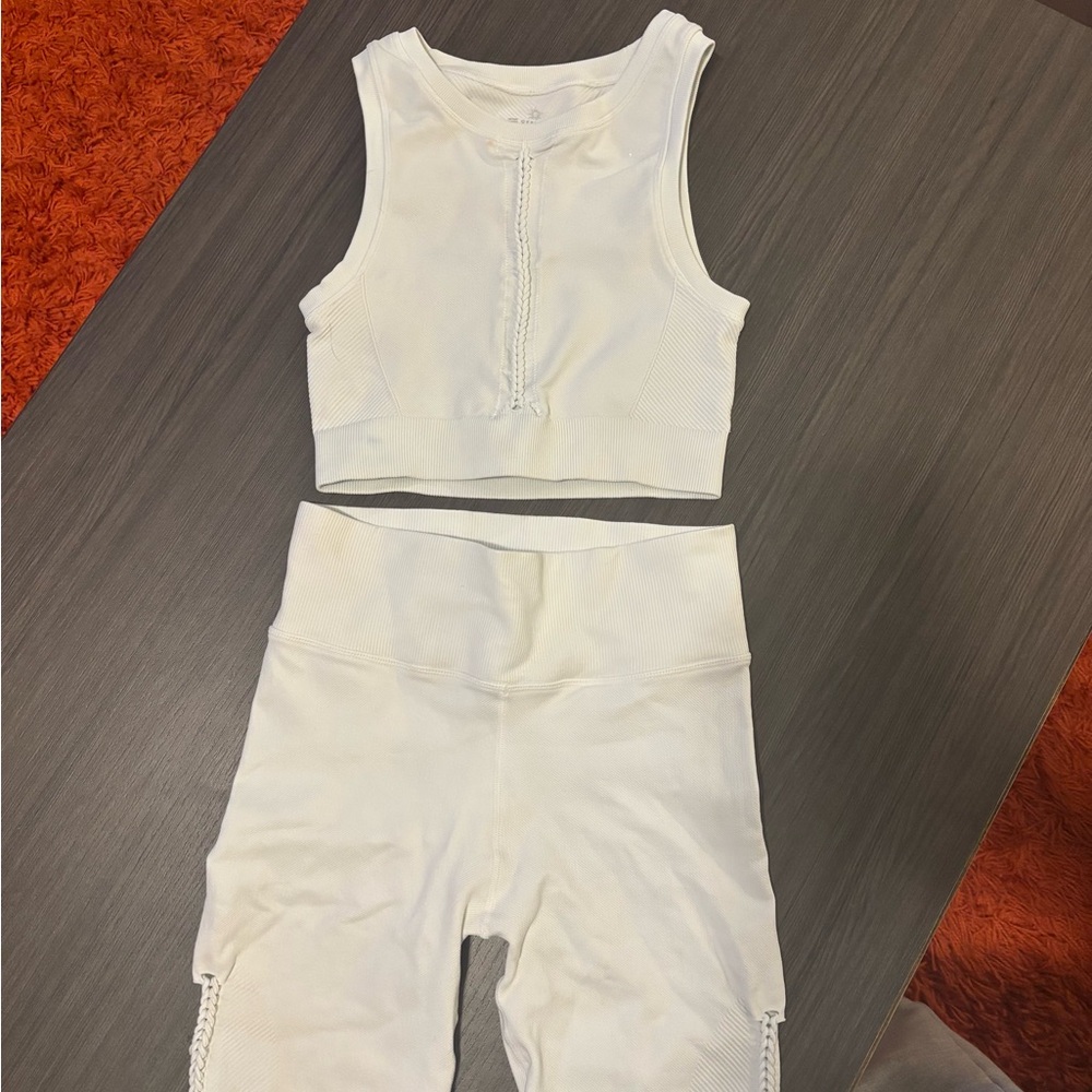 Aerie White Braided Crop Top and Leggings Active Set (includes: top & bottom)